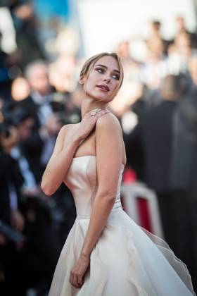 Kimberley Garner Montée des marches du film Les Filles du Soleil lors du 71ème Festival International du Film de Cannes Le 12 mai 2018 Borde Jacovides Moreau Bestimage Red carpet for the movie Girls Of The Sun during the 71th Cannes International Film festival On may 12th 2018 Cannes France Copyright: xJACOVIDES-BORDE-MOREAUx xBESTIMAGExJACOVIDES-BORDE-MOREAUx xBESTIMAGEx