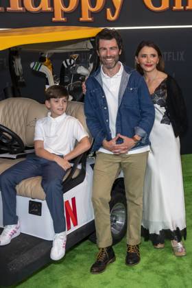 July 21, 2025, New York, United States: (L-R) Ozzie James Greenfield, Max Greenfield and Tess Sanchez attend Netflix s Happy Gilmore 2 New York Premiere at Jazz at Lincoln Center. New York United States - ZUMAs197 20250721_aaa_s197_279 Copyright: xRonxAdarx