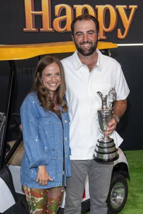 July 21, 2025, New York, United States: (L-R) Meredith Scudder and Scottie Scheffler attend Netflix s Happy Gilmore 2 New York Premiere at Jazz at Lincoln Center. New York United States - ZUMAs197 20250721_aaa_s197_294 Copyright: xRonxAdarx