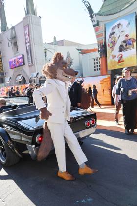 July 23, 2025, Los Angeles, California, USA: Wolf Character, Chevrolet Camaro at the Premiere of The Bad Guys 2 at the TCL Chinese Theatre IMAX Los Angeles USA - ZUMAg107 20250723_zep_g107_172 Copyright: xNinaxPrommerx