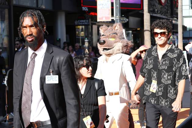 July 23, 2025, Los Angeles, California, USA: Wolf Character at the Premiere of The Bad Guys 2 at the TCL Chinese Theatre IMAX Los Angeles USA - ZUMAg107 20250723_zep_g107_177 Copyright: xNinaxPrommerx