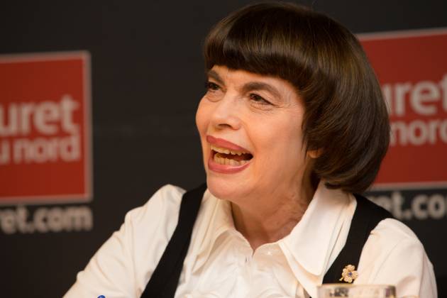 Mireille Mathieu dedicates her new album Mes classiques to Furet du Nord in Lille on November 14, 2018 Stéphane Vansteenkiste Bestimage French singer Mireille Mathieu dedicates her new album My classics to Furet du Nord in Lille on November 14, 2018 Lille France  Copyright: xVANSTEENKISTExSTEPHANEx xBESTIMAGExVANSTEENKISTExSTEPHANEx xBESTIMAGEx