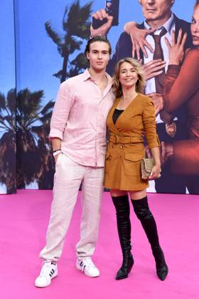 Tina Ruland with son Jahvis Ruland at the German premiere of DIE NACKTE KANONE in Berlin on 24 07 2025