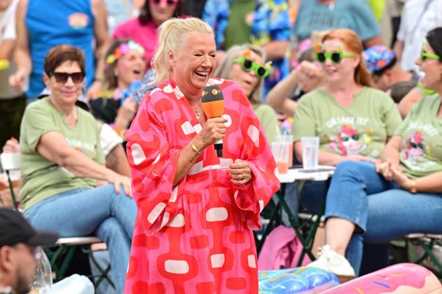 ZDF Fernsehgarten presenter Andrea Kiwi Kiewel during the ZDF entertainment show Fernsehgarten on 27 07 2025 in Mainz 20250727MWI073263