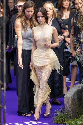 Wednesday TV show Season 2 premiere Guests and Cast attend the Wednesday TV show Season 2 premiere Featuring: Jenna Ortega Where: London, United Kingdom When: 30 Jul 2025 Credit: Phil Lewis WENN London United Kingdom Copyright: xPhilxLewis WENNx wenn40564906 PLAAx wenn40564906