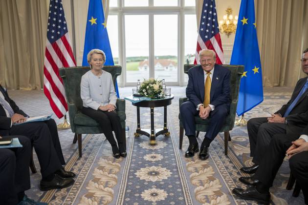 July 27, 2025, Turnberry, Scotland, UK:President Donald J. Trump participates in a Bilateral with the President of the European Commission Ursula von der Leyen at the Trump Turnberry golf course in Turnberry, Scotland, Friday, July 27, 2025. Turnberry UK - ZUMAz03_ 20250727_shc_z03_087 Copyright: xWhitexHousex