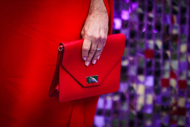 Uk Premiere Of Freakier Friday on Thursday 31 July 2025 Jamie Lee Curtis seen at the Uk Premiere Of Freakier Friday on Thursday 31 July 2025 at ODEON LUXE Leicester Square, London. Fashion Detail - Handbag. Picture, Credit:Julie Edwards Avalon  Copyright: xJuliexEdwardsx xAvalonx 1027006292