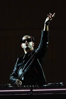 DJ Snake at the Qatar Fashion United by CR Runway show at the 974 Stadium in Doha on December 16, 2022 Philippe Perusseau Bestimage Qatar Fashion United by CR Runway held at the 974 Stadium in Doha, on December 16, 2022, on the sidelines of the 2022 World Cup tournament Doha Qatar  Copyright: xPhilippexPerusseaux xBestimagexPhilippexPerusseaux xBestimagex