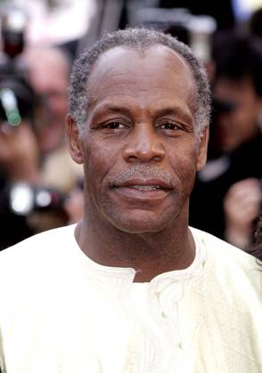 BABEL PREM GLINK May 23, 2006 - Cannes, France - K48026. MARK CHILTON linkUK.com 001704 .05-23-2006.DANNY GLOVER.. BABEL PREMIERE-ARRIVALS- 59TH FESTIVAL DE CANNES 2006 -PALAIS DE FESTIVAL,CANNES, FRANCE. Copyright: xMarkxChiltonx