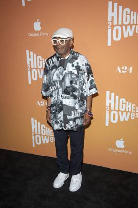 August 11, 2025, New York, United States: Spike Lee attends the Highest 2 Lowest New York Premiere at Brooklyn Academy of Music. New York United States - ZUMAs197 20250811_aaa_s197_199 Copyright: xRonxAdarx