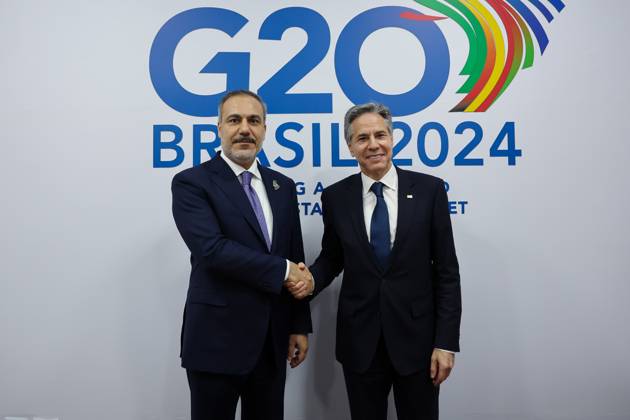 Turkish Foreign Minister Hakan Fidan in Brazil RIO DE JANEIRO, BRAZIL - FEBURARY 21: Turkish Foreign Minister Hakan Fidan (L) meets with US Secretary of State, Antony Blinken (R) during the G20 Foreign Ministers Meeting in Rio de Janeiro, Brazil on February 21, 2024. Rio de Janeiro Brazil. Editorial use only. Please get in touch for any other usage.  Copyright: x2025xAnadoluxArdaxKücükkayax