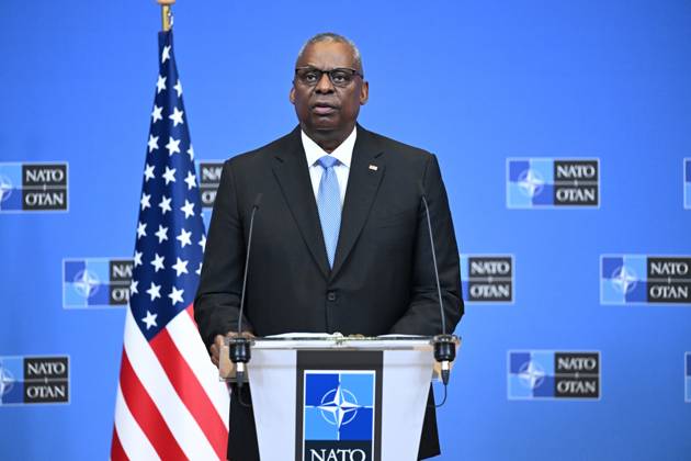US Secretary of Defense Lloyd Austin BRUSSELS, BELGIUM - OCTOBER 12: US Secretary of Defense Lloyd Austin speaks during the press conference after the NATO Defense Ministers Meeting in Brussels, Belgium on October 12, 2023. Brussels Hoofdstedelijk Gewest Belçika. Editorial use only. Please get in touch for any other usage. Copyright: x2025xAnadoluxDursunxAydemirx