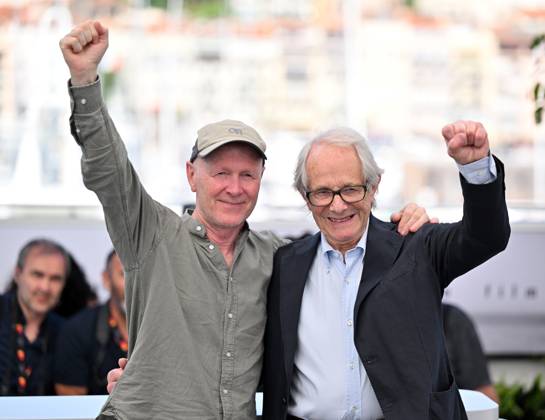 The Old Oak photocall at the 2023 Cannes Film Festival CANNES, FRANCE - MAY 27: British director Ken Loach (R) and British screenwriter Paul Laverty (L) pose during a photocall for the film The Old Oak in competition during the 76th Cannes Film Festival at Palais des Festivals in Cannes, France on May 27, 2023. Provence-Alpes-Cote d Azur France. Editorial use only. Please get in touch for any other usage.  Copyright: x2025xAnadoluxMustafaxYalcÄ±nx