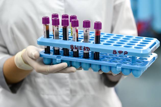 RUSSIA, KRASNODAR REGION - SEPTEMBER 11, 2025: A nurse with test tubes in a mobile blood donation centre in Ilsky during a Blood Donor Day campaign. The campaign is taking place in the Severskaya and Vyselki Districts and in Krasnodar. Igor Onuchin TASS  83878979