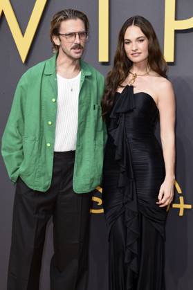 Dan Stevens and Lilly James at the premiere of the Disney film Swiped at Curzon Mayfair London, 11 09 2025 Foto:xS.xVasx xFuturexImagex swiped_5967