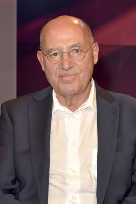 Gregor Gysi on the ARD talk show maischberger in Studio Berlin Adlershof Berlin, 16 09 2025 Foto:xM.xBehrensx xFuturexImagex maischberger1609_5918