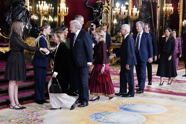 The King and Queen, the Princess of Asturias and the Infanta Sofia preside over a reception at the Royal Palace for the National Day of the National Holiday King Felipe and Queen Letizia, Princess Leonor and the Infanta during the reception on the occasion of the National Holiday, at the Royal Palace, on October 12, 2025, in Madrid Spain The event is presided over by the King and Queen, the Princess of Asturias and the Infanta Sofia after the solemn act of homage to the National Flag and the military parade held in the Plaza de Canovas del Castillo The purpose of the commemoration of the National Holiday is to solemnly remember moments of collective history that are part of the common historical, cultural and social heritage, assumed as su  Copyright: xA.xPÃ rezxMecax 7023100
