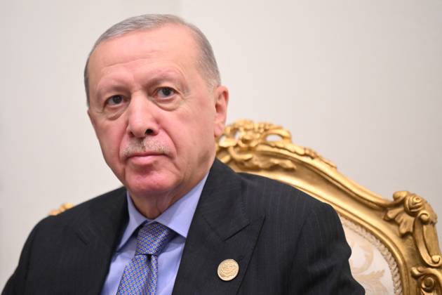 Turkish President Recep Tayyip Erdogan meets French President in Sharm El Sheikh, Egypt on October 13 2025 before to participate at a Peace Summit Chaired by Egypt s President al Sisi and with the participation of US President Trump, the meeting of heads of state and government is to discuss support for the Gaza Strip following the ceasefire between Israel and Hamas Eliot Blondet Pool Bestimage Charm el Cheikh Egypt  Copyright: xEliotxBlondetx xPoolx xBestimagexEliotxBlondetx xPoolx xBestimagex