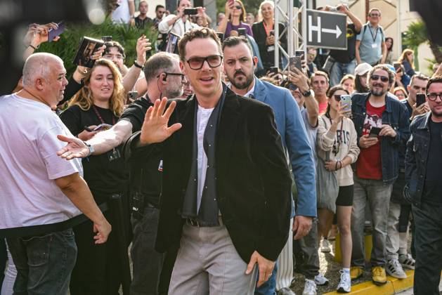 Benedict Cumberbatch receives the Time Machine Award at the Sitges Film Festival 2025 Actor Benedict Cumberbatch upon his arrival at the presentation of the film All Evils at the Sitges Film Festival 2025, at the Hotel Meliá, on October 13, 2025, in Sitges, Barcelona, Catalonia Spain The film, a co-production between Chile and Mexico directed by Nicolás Postiglione, is set in the historical context following World War II, when thousands of Nazis fled to South America 13 OCTOBER 2025 SITGES FILM FESTIVAL SITGES BARCELONA CATALUNYA TIME MACHINE CINEMA BENEDICT CUMBERBATCH Sitges, Barcelona Catalunya Sitges, Barcelona Catalunya Espana Copyright: xAlbertoxParedesx 7025186