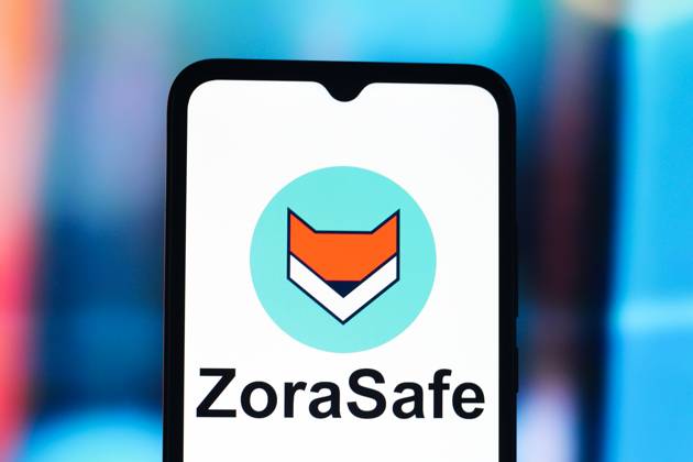 Digital Companies in Canada - 13 Oct 2025 In this photo illustration, the ZoraSafe app (Zora Safe) logo is seen displayed on a smartphone screen. Canada Copyright: xThomasxFullerx xSOPAxImagesx TFSPI_13102025-1611