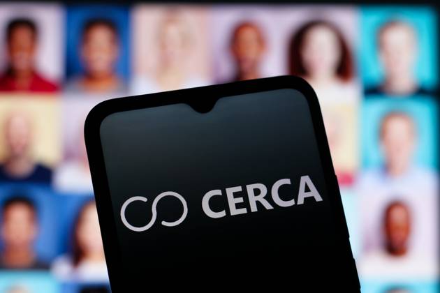Digital Companies in Canada - 13 Oct 2025 In this photo illustration, the Cerca Dating app logo is seen displayed on a smartphone screen Canada Copyright: xThomasxFullerx xSOPAxImagesx TFSPI_13102025-1612