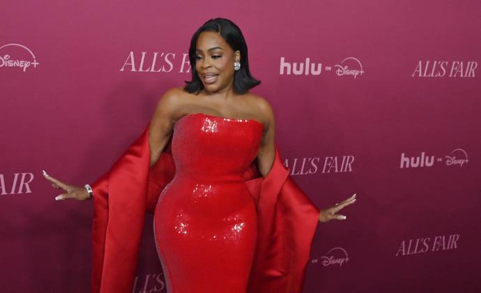 Cast member Niecy Nash attends the world premiere of the Hulu original TV Series All s Fair at the DGA Theater in Los Angeles on Thursday, October 16, 2025. Storyline: Follows a successful divorce lawyer and the owner of an all-female law firm in Los Angeles.  LAP2025101642 JIMxRUYMEN