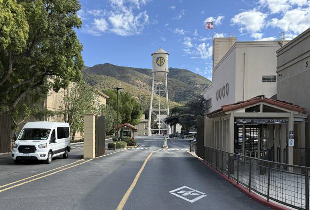 Warner Bros Studios in Burbank Los Angeles, 01 10 2025 Los Angeles USA Copyright: xThomasxImox