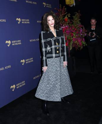 October 20, 2025, New York, Ny, United States: Lynda Carter attends God s Love We Deliver 2025 Golden Heart Awards Celebration. Held at Cathedral Church of St. John the Divine in New York. Zuma Press October 20, 2025. New York United States - ZUMAp281 20251020_zea_p281_165 Copyright: xPhotoxImagexPressx