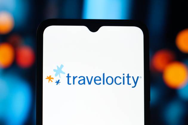 Digital Companies in Canada - 29 Oct 2025 In this photo illustration, the Travelocity logo is seen displayed on a smartphone screen. Canada Copyright: xThomasxFullerx xSOPAxImagesx TFSPI_29102025-2052