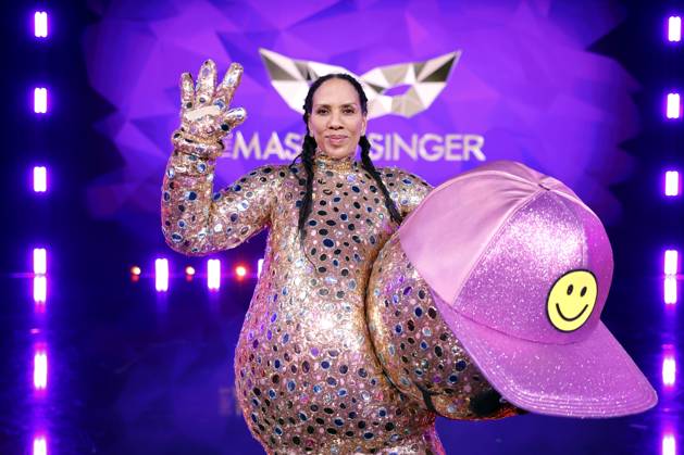 Designer Barbara Becker as the character Smiley in the Prosieben show The Masked Singer at the MMC Studios in Ossendorf Cologne, 08 11 2025 NRW Germany Copyright: xChristophxHardtx