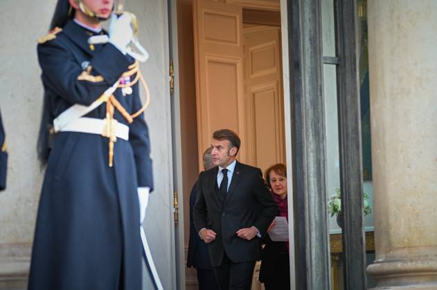 French president Emmanuel Macron welcomes Mahmoud Abbas at Elysee Palace 450581 2025 11 11 Copyright: xBarbaraxNeymanx xStarfacex STAR_450581_017