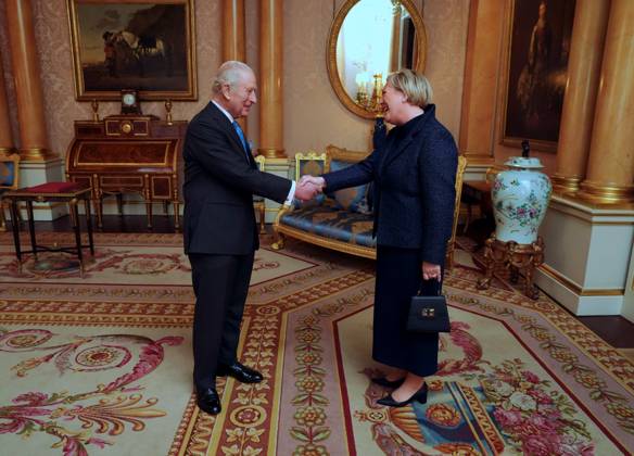 Audience at Buckingham Palace King Charles III during an audience with the President of Iceland Halla Tomasdottir, at Buckingham Palace, London. Picture date: Thursday November 20, 2025., Credit:Jonathan Brady Avalon UK, London Copyright: xJonathanxBradyx xAvalonx 1053581110