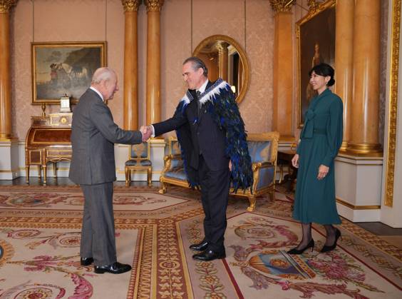 Audience at Buckingham Palace King Charles III during an audience with Hamish Cooper, High Commissioner for New Zealand, and his partner Misako Kitaoka, at Buckingham Palace, London. Picture date: Friday November 21, 2025., Credit:Avalon.red Avalon UK, London Copyright: xAvalon.redx xAvalonx 1053729622