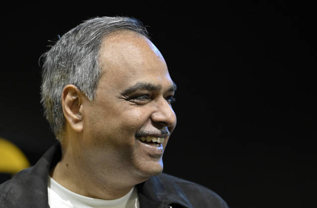 Launch Of Tata Sierra In Mumbai Sailesh Chandra, Managing Director and Chief Executive Officer of Tata Motors passenger vehicles, smiles during the launch event of the Tata Sierra in Mumbai, India, on November 25, 2025. Mumbai India  Copyright: xIndranilxAdityax originalFilename: aditya-notitle251125_npp3Y.jpg
