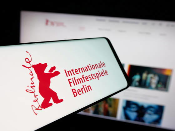 Photo illustration in Germany - 31 Oct 2025 In this photo illustration, a smartphone with the logo of Berlin International Film Festival Berlinale is seen on screen in front of website. Germany Copyright: xTimonxSchneiderx xSOPAxImagesx TSCHNEIDER_57718 Berlin International Film Festival P6836814