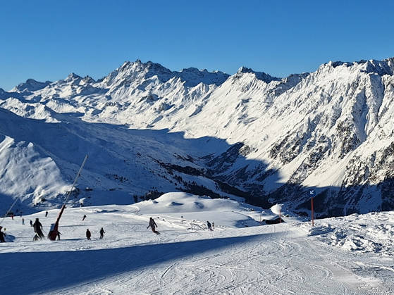 Ischgl, Samnaun theme picture ski resort Silvretta Arena Ischgl, Samnaun in the alpine region Paznaun, opening, season opening, season start 2025 2026 in Austria theme picture Copyright: xEibnerxPressefotox xFleigx