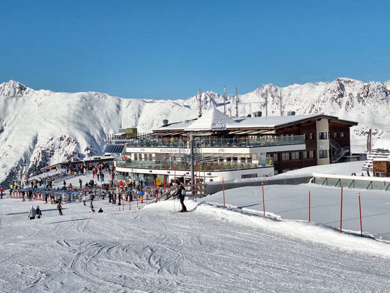 Ischgl, Samnaun theme picture ski resort Silvretta Arena Ischgl, Samnaun in the alpine region Paznaun, opening, season opening, season start 2025 2026 in Austria theme picture Copyright: xEibnerxPressefotox xFleigx