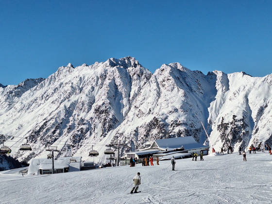 Ischgl, Samnaun theme picture ski resort Silvretta Arena Ischgl, Samnaun in the alpine region Paznaun, opening, season opening, season start 2025 2026 in Austria theme picture Copyright: xEibnerxPressefotox xFleigx