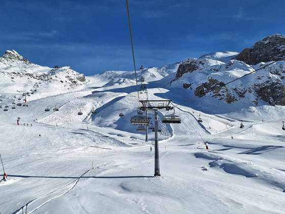 Ischgl, Samnaun theme picture ski resort Silvretta Arena Ischgl, Samnaun in the alpine region Paznaun, opening, season opening, season start 2025 2026 in Austria theme picture Copyright: xEibnerxPressefotox xFleigx