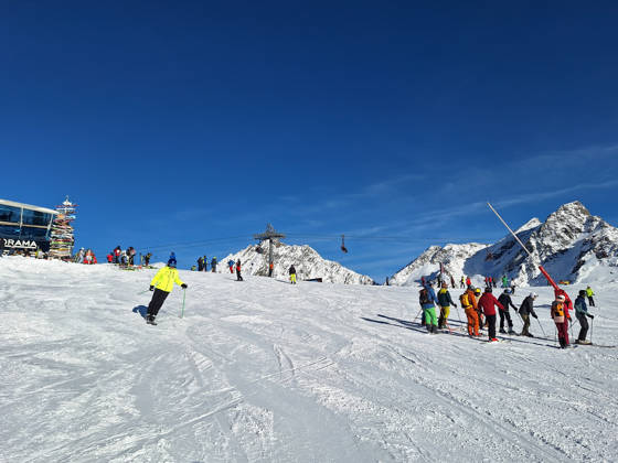 Ischgl, Samnaun theme picture ski resort Silvretta Arena Ischgl, Samnaun in the alpine region Paznaun, opening, season opening, season start 2025 2026 in Austria theme picture Copyright: xEibnerxPressefotox xFleigx