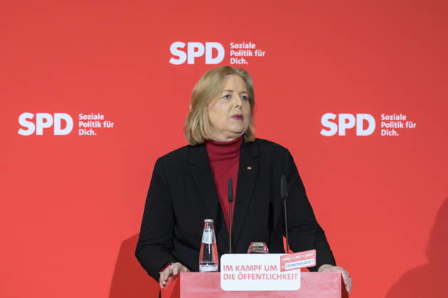 In the picture, from left Baerbel Bas, GER, Berlin, Topic SPD debates democracy in digital spaces with experts, December 5, 2025 Copyright: HMBxMedia UwexKoch