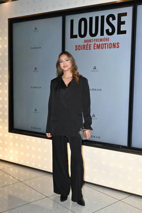 Louise Premiere - Paris Influencer Omey (Oome_yy) attending to the premiere of ‘Louise’ held at Pathe Wepler cinema, in Paris, France on December 8, 2025. Photo by Mireille Ampilhac ABACAPRESS.COM Paris France  Copyright: xAmpilhacxMireille ABACAx