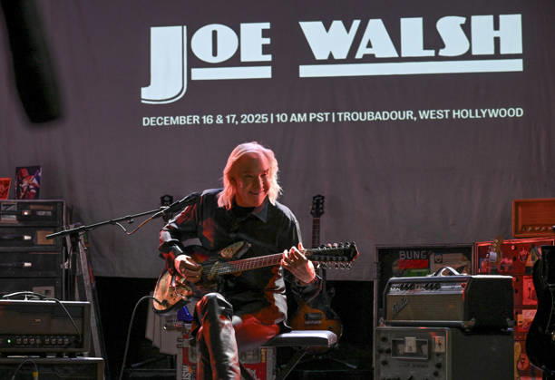 Joe Walsh Julien™s auction preview Joe Walsh Julien™s auction preview at Troubadour on December 08, 2025 in West Hollywood, CA. West Hollywood Troubadour California USA Copyright: xLISAxOConnor AFF-USA.comx