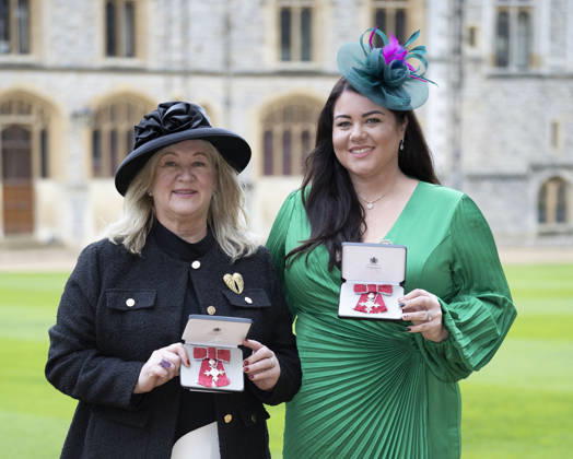 Investiture at Windsor Castle Image Licensed to i-Images Picture Agency. 09 12 2025. Windsor , United Kingdom. Alison Madgin and Carly Barrett with their MBE s after an Investiture at Windsor Castle, United Kingdom., Credit:Stephen Lock i-Images Avalon United Kingdom, Windsor  Copyright: xStephenxLockx xi-Imagesx xAvalonx 1057897168