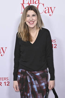 Amy Brooks at the world premiere of the movie Ella McCay at the El Capitan Theatre Los Angeles, 09 12 2025 Foto:xD.xStarbuckx xFuturexImagex ella_5304