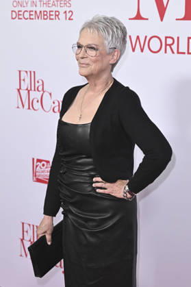 Jamie Lee Curtis at the world premiere of the movie Ella McCay at the El Capitan Theatre Los Angeles, 09 12 2025 Foto:xD.xStarbuckx xFuturexImagex ella_5337