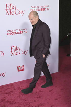 Woody Harrelson at the world premiere of the movie Ella McCay at the El Capitan Theatre Los Angeles, 09 12 2025 Foto:xD.xStarbuckx xFuturexImagex ella_5341