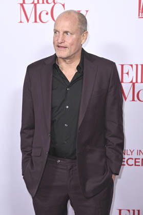 Woody Harrelson at the world premiere of the movie Ella McCay at the El Capitan Theatre Los Angeles, 09 12 2025 Foto:xD.xStarbuckx xFuturexImagex ella_5350
