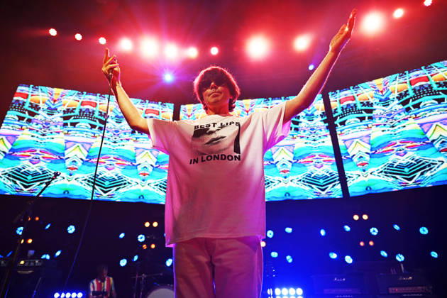 The Charlatans performing at Roundhouse in London LONDON, ENGLAND - DECEMBER 10: Tim Burgess of ˜The Charlatans™ performing at Roundhouse, Chalk Farm on December 10, 2025 in London, England. CAP MAR MAR Great Britain Copyright: xMartinxHarris CapitalxPicturesx