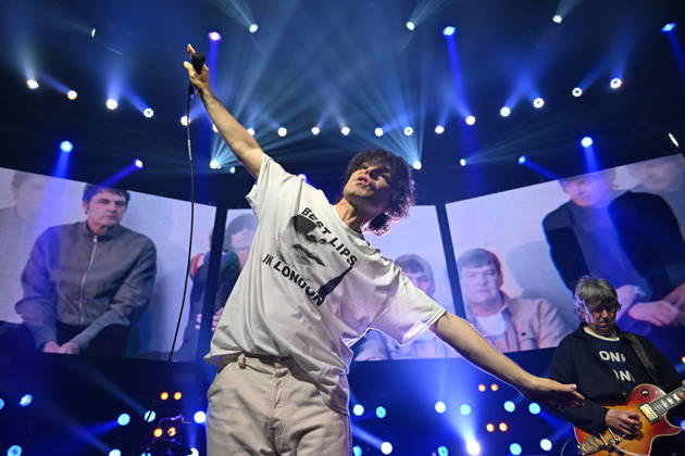 The Charlatans performing at Roundhouse in London LONDON, ENGLAND - DECEMBER 10: Tim Burgess of ˜The Charlatans™ performing at Roundhouse, Chalk Farm on December 10, 2025 in London, England. CAP MAR MAR Great Britain Copyright: xMartinxHarris CapitalxPicturesx